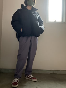 「パープル×黒」｜「アイテム（バックパック/リュック）」を使った、こみ | 骨ｽﾄｲｴﾍﾞ秋2nd冬さん（レディース・163cm）の春コーディネート