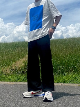 「JIL SANDER（ジルサンダー）のアイテム（Tシャツ/カットソー、ホワイト系）」を使った、秋さん（メンズ・175cm）の夏コーディネート
