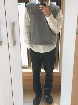 「DUNLOP（ダンロップ）のアイテム（ベスト）」を使った、完璧な世界の卵さん（メンズ・168cm）の秋コーディネート