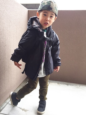 「STUSSY（ステューシー）のアイテム（ブルゾン）」を使った、yuさん（キッズ・90cm）の春コーディネート