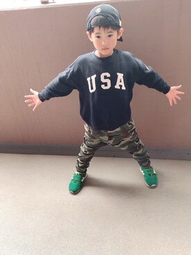 「devirock（デビロック）の【旧モデル】裏毛スウェットサルエルパンツ スウェットパンツ（その他パンツ）」を使った、yuさん（キッズ・110cm）の秋コーディネート