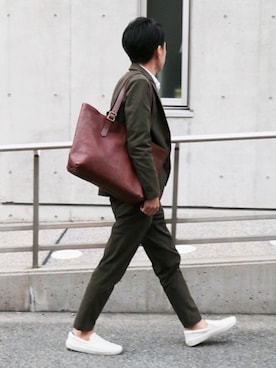 「JOURNAL STANDARD（ジャーナルスタンダード）のアイテム（セットアップ）」を使った、YAMAさん（メンズ・168cm）の秋コーディネート