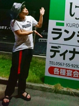 「PUMA（プーマ）のアイテム（Tシャツ/カットソー、ホワイト系）」を使った、MASAさん（メンズ・160cm）の冬コーディネート