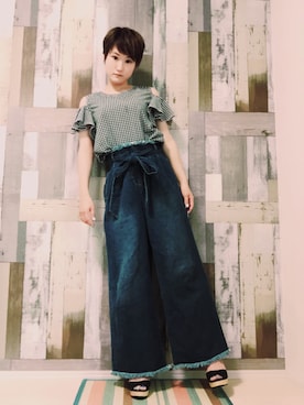 「しまむら（シマムラ）のアイテム（Tシャツ/カットソー、ホワイト系）」を使った、ｙａｔｏさん（レディース・163cm）の夏コーディネート