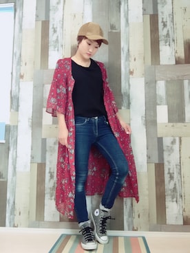 「GU（ジーユー）のアイテム（Tシャツ/カットソー、ブラック系）」を使った、ｙａｔｏさん（レディース・163cm）の秋コーディネート
