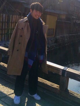 「adidas originals」｜「アイテム（トレンチコート）」を使った、はさん（メンズ・173cm）の冬コーディネート