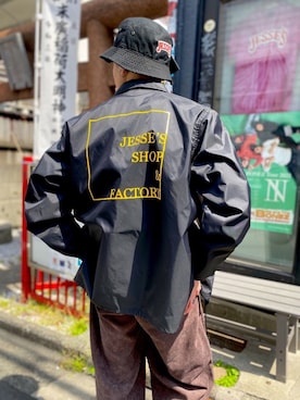 「JSF（ジェイエスエフ）のアイテム（ジャケット/アウター）」を使った、RYOさん（メンズ・168cm）の春コーディネート