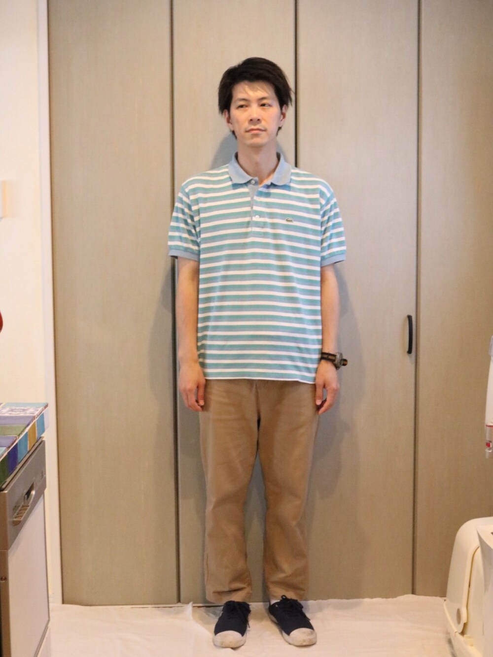 「夏コーデ、ラコステ、大人コーデ、ポロシャツ、古着MIX」｜「LACOSTEのアイテム（ポロシャツ、グリーン系）」を使った、ちょこさん（メンズ・175cm）の夏コーディネートの1枚目の写真