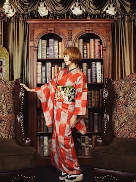 「kimono」｜「アイテム（その他シューズ）」を使った、【うさぎ小町】アンティーク着物屋さん（レディース・158cm）の春コーディネート