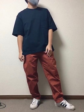 「UNIQLO（ユニクロ）のオーバーサイズクルーネックT（半袖）（Tシャツ/カットソー、ブルー系）」を使った、りょーくんさん（メンズ・165cm）の春コーディネート