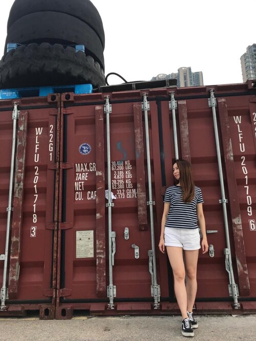 Kathryn Chungさんのコーディネート