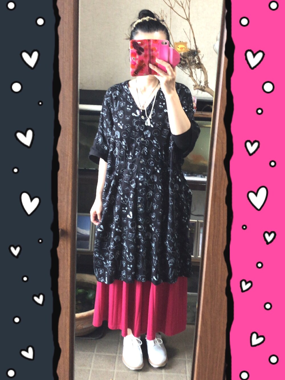 「ラクチンコーデ、ワイドパンツ、スカンツ、マゼンタ、ワンピース、おだんごヘアー、ECCO、マニッシュシューズ、ホワイト、ブラック」｜「ECCOのTOUCH FLATFORM マニッシュレースアップ（ドレスシューズ、ホワイト系）」を使った、Ai♡myさん（レディース・160cm）の春コーディネートの1枚目の写真