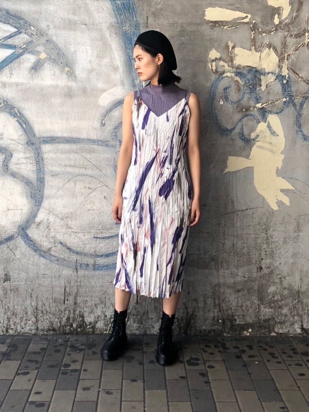 「snidel、レースアップブーツ、キャミワンピース、夏ワンピース、ノースリーブニット、プリント柄、SNIDEL 2018 Autumn Winter 1st Collection」｜「SNIDELのプリントワッシャーキャミワンピース（ワンピース、ホワイト系）」を使った、SNIDEL_official_snapさん（レディース・160cm）の夏コーディネートの1枚目の写真