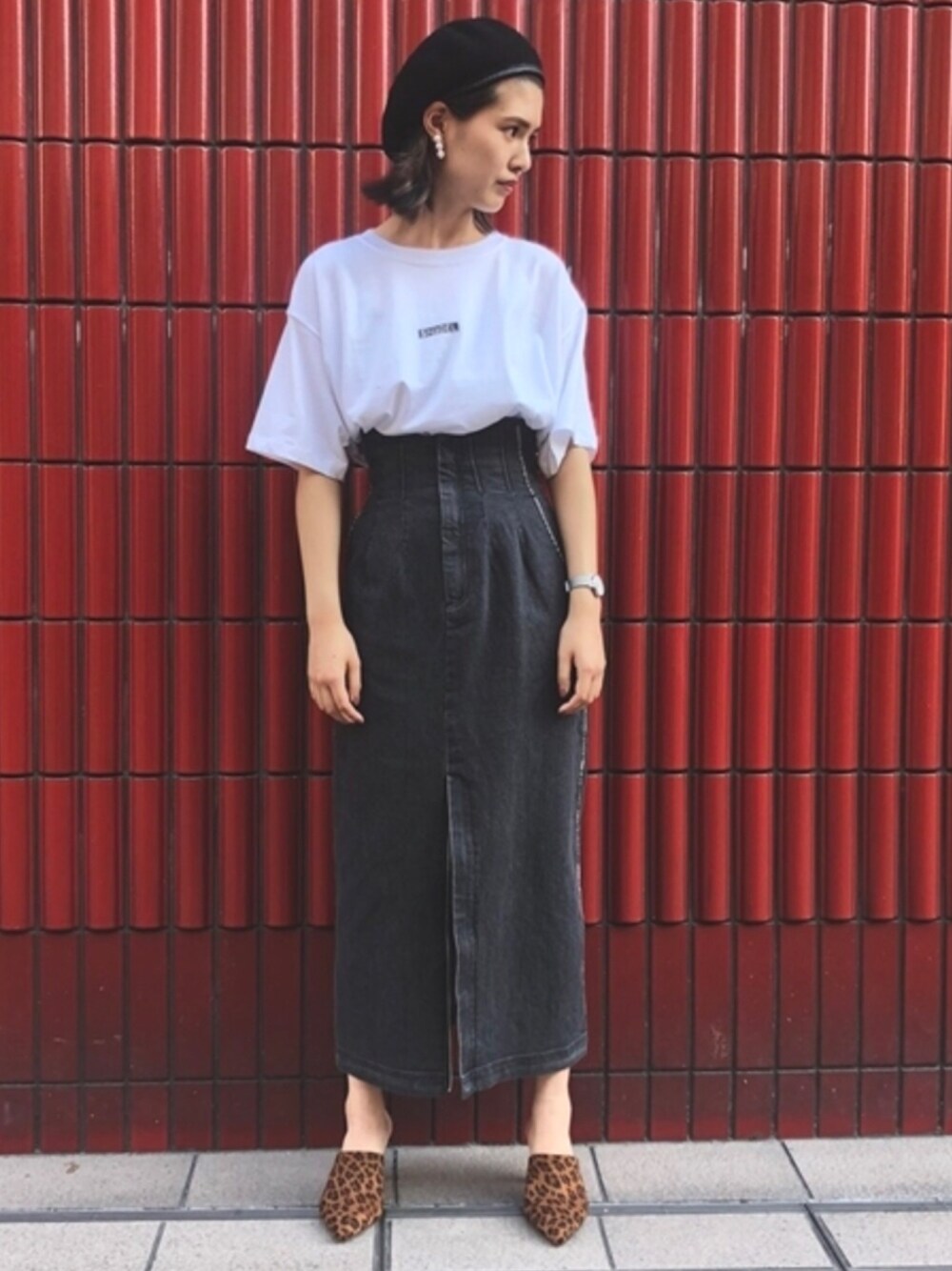 SNIDEL_official_snap（SNIDEL）｜SNIDELのTシャツ/カットソーを使ったコーディネート - WEAR