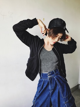 「PULL&BEAR（プルアンドベア）のアイテム（ブルゾン）」を使った、张乐美子さん（レディース・162cm）の秋コーディネート