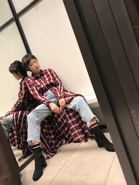 「アイテム（シャツワンピース）」を使った、张乐美子さん（レディース・162cm・20代）の秋コーディネート