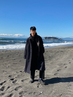「Graphpaper（グラフペーパー）のアイテム（ステンカラーコート）」を使った、yuichiroさん（メンズ・183cm）の冬コーディネート