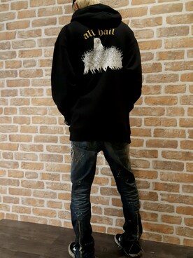 「RIPNDIP（リップンディップ）のアイテム」を使った、にしおさん（メンズ・180cm）の冬コーディネート