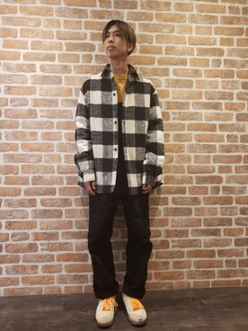 「whiteland」｜「アイテム（その他アウター）」を使った、にしおさん（メンズ・180cm）の冬コーディネート