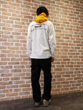 「WHITELAND（ホワイトランド）のアイテム（Tシャツ/カットソー）」を使った、にしおさん（メンズ・180cm）の冬コーディネート