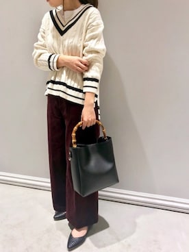 「アイテム（バレエシューズ）」を使った、Y.Myuさん（レディース・151cm）の秋コーディネート