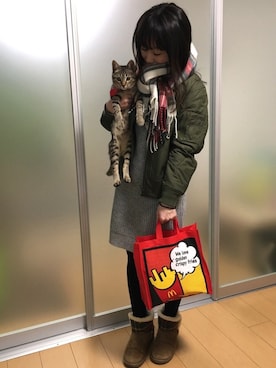 「エコバッグ」｜「アイテム（ミリタリージャケット）」を使った、高野軍曹さん（レディース・158cm）の冬コーディネート