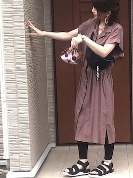 「SHAKA」｜「アイテム（その他）」を使った、高野軍曹さん（レディース・158cm）の夏コーディネート
