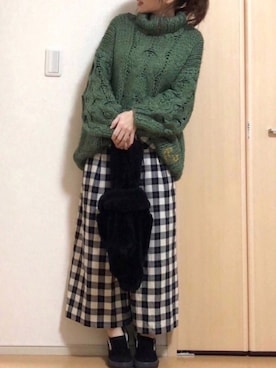 「go slow caravan」｜「アイテム（スリッポン）」を使った、高野軍曹さん（レディース・158cm）の冬コーディネート