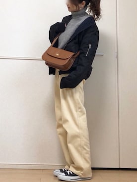 「UNITED ARROWS（ユナイテッドアローズ）のアイテム（MA-1）」を使った、高野軍曹さん（レディース・158cm）の冬コーディネート