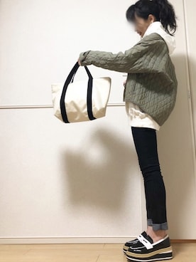 「MAJALIS（マヤリス）のアイテム」を使った、高野軍曹さん（レディース・158cm）の冬コーディネート