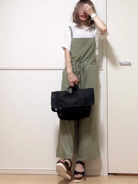 「petitcro（プティクロ）のpetitcro  ワイドバングル PCKB1901001（バングル/リストバンド）」を使った、高野軍曹さん（レディース・158cm）の夏コーディネート