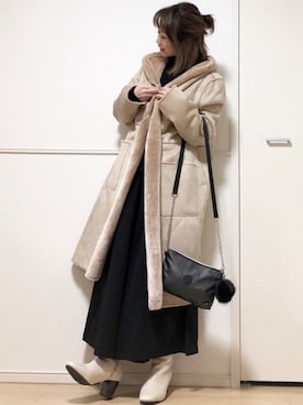 「Chaco closet（チャコ クローゼット）のリラクシングAラインフレアワイドパンツ（その他パンツ）」を使った、高野軍曹さん（レディース・158cm）の秋コーディネート