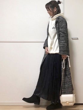「ハニーズ」｜「アイテム（その他アウター）」を使った、高野軍曹さん（レディース・158cm）の秋コーディネート