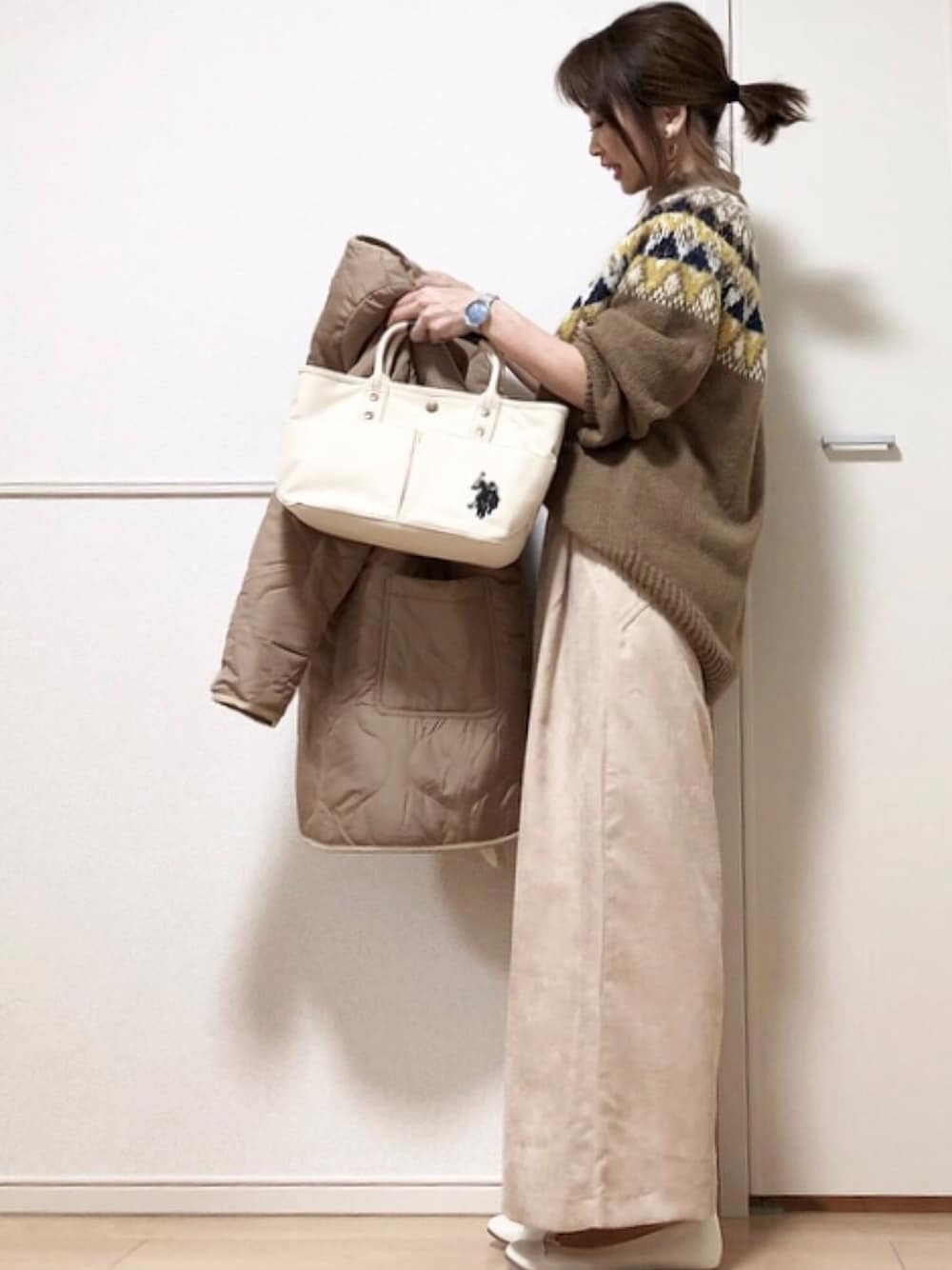 「ベージュコーデ、ノルディックセーター、リップスター、LIPSTAR、themorningafterZOZOTOWN、themorningafter2015、NANEA、USポロ、SKAGEN、myskagen」｜「THE MORNING AFTERの高密度コットンナイロン フード付き フィッシュテールコート / 裏ボアライナー脱着 モッズコート（モッズコート、ベージュ系）」を使った、高野軍曹さん（レディース・158cm）の冬コーディネートの1枚目の写真
