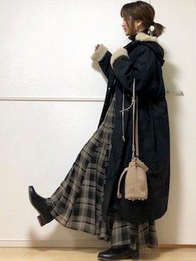 「ATTRANGS（アットランス）のアイテム」を使った、高野軍曹さん（レディース・158cm）の冬コーディネート