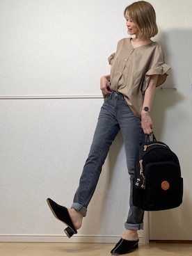 「Daniel Wellington（ダニエルウェリントン）の販売終了クラシックペティット アッシュフィールド32mm（アナログ腕時計）」を使った、高野軍曹さん（レディース・158cm）の秋コーディネート