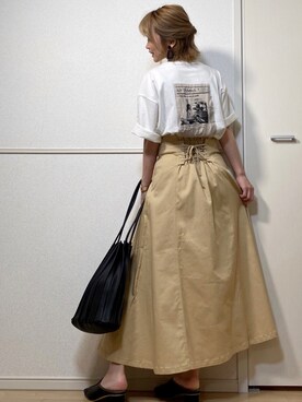 「Aラインスカート」｜「アイテム（アクセサリー）」を使った、高野軍曹さん（レディース・158cm）の秋コーディネート