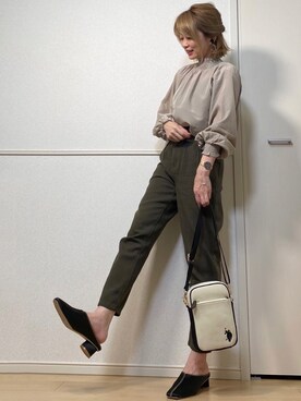 「Daniel Wellington（ダニエルウェリントン）の販売終了クラシックペティット アッシュフィールド32mm（アナログ腕時計）」を使った、高野軍曹さん（レディース・158cm）の秋コーディネート