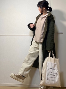 「キーネック」｜「アイテム（スウェット）」を使った、高野軍曹さん（レディース・158cm）の冬コーディネート