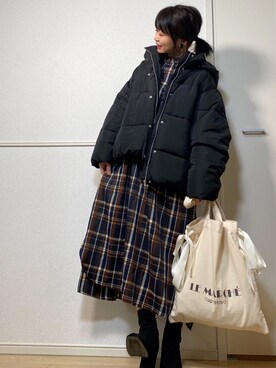 「ロゴトート」｜「アイテム（ダウンジャケット/コート）」を使った、高野軍曹さん（レディース・158cm）の冬コーディネート