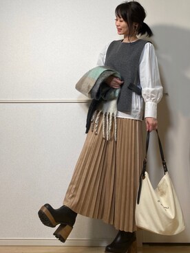 「チェックマフラー」｜「アイテム（アクセサリー）」を使った、高野軍曹さん（レディース・158cm）の冬コーディネート
