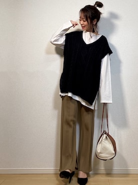 「リブニットパンツ」｜高野軍曹さん（レディース・158cm）の冬コーディネート