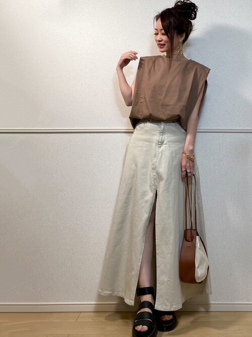 高野軍曹さんのコーディネート