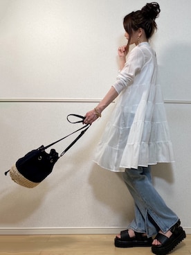 「JUNOAH（ジュノア）のアイテム（チュニック）」を使った、高野軍曹さん（レディース・158cm）の春コーディネート