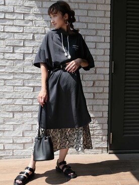 「CORNERS（コーナーズ）のアイテム（アクセサリー）」を使った、yuminyさん（レディース・162cm）の夏コーディネート