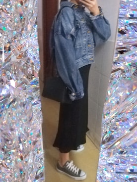 「TODAYFUL（トゥデイフル）のアイテム（デニムジャケット、ブルー系）」を使った、bangshakelakaさん（レディース・158cm）の秋コーディネート