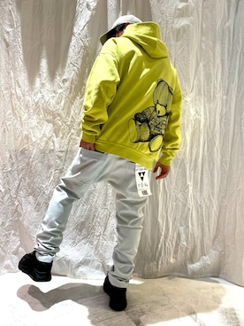 「rovtski」｜「アイテム（パーカー）」を使った、rovtski_shimizuさん（メンズ・160cm）の春コーディネート