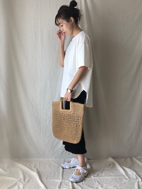 「ペーパーバッグ」｜「アイテム（アナログ腕時計）」を使った、a__yaさん（レディース・158cm）の夏コーディネート