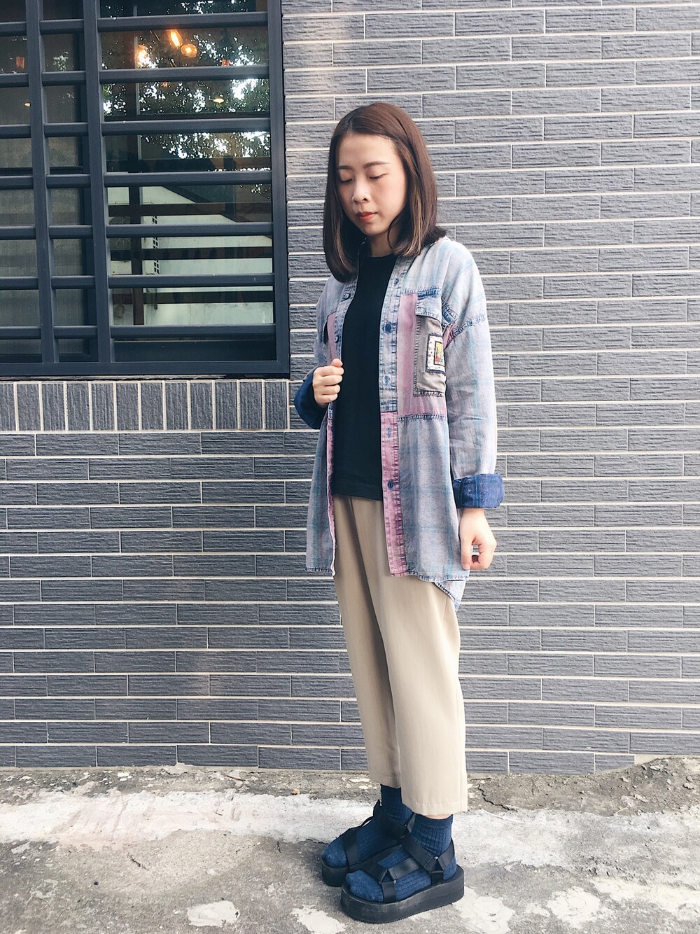 「ootd、古著、牛仔、復古、日常、日系、牛仔外套、夏、秋のコーデ、秋服準備はじめました」｜「拾古Vintageのアイテム（デニムジャケット、ブルー系）」を使った、Tsaiさん（レディース・158cm）の秋コーディネートの1枚目の写真