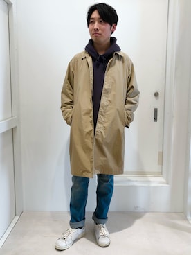 「グラミチ」｜「アイテム（ステンカラーコート）」を使った、shoさん（メンズ・172cm）の春コーディネート